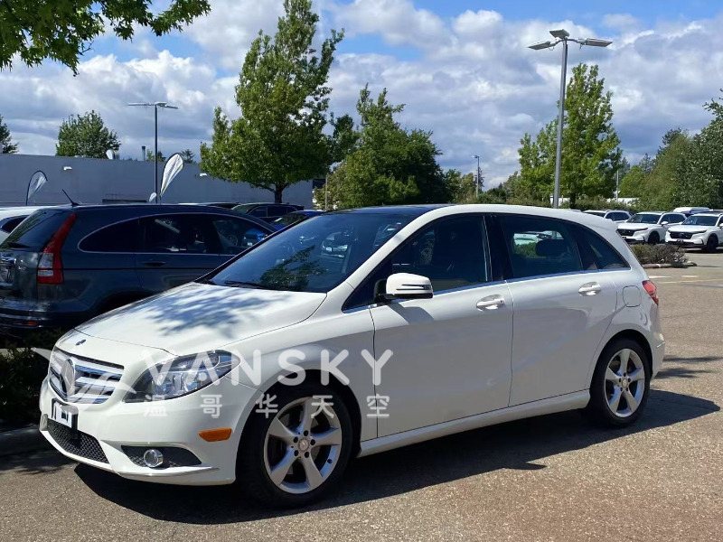 250712071611_汽车 2.jpeg